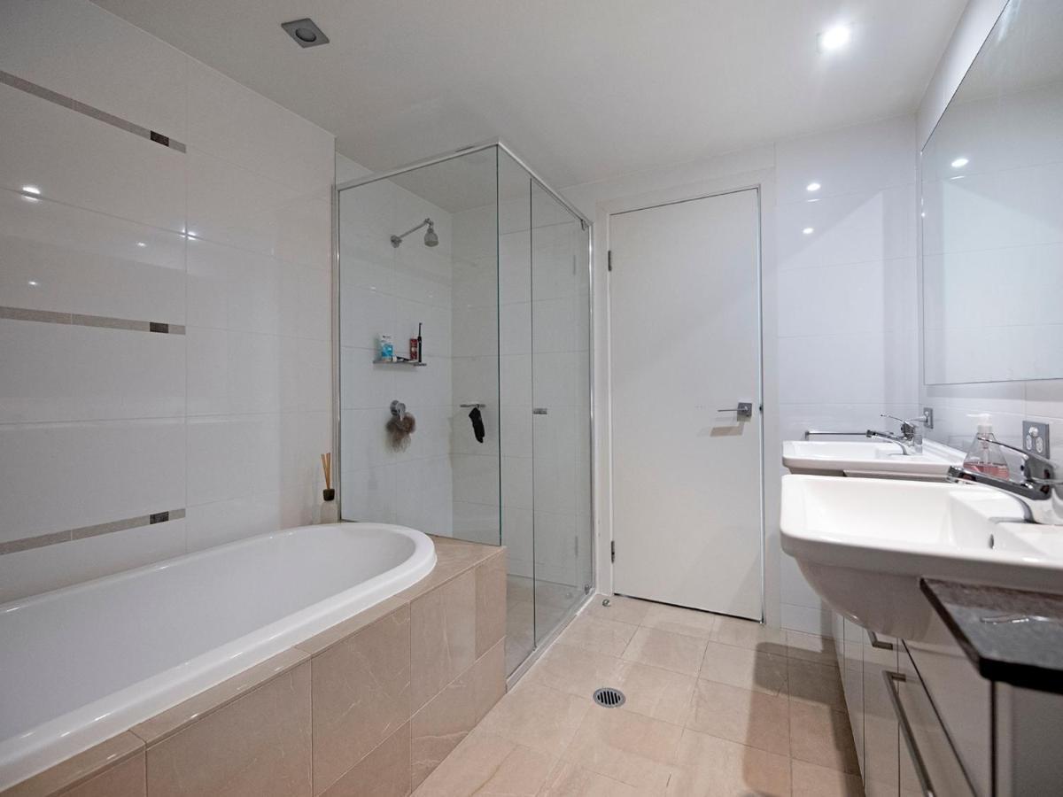 Modern 2 Bedroom Apartment In Sierra Grand - Coasthm Gold Coast Exterior foto